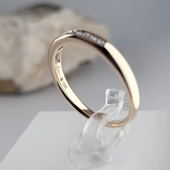 ❤️10k Size 7 Beautiful Solid Yellow Gold Genuine Diamonds Band Ring! 👌🎁